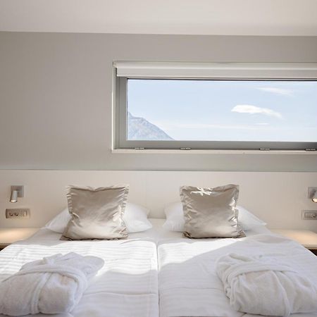 Rogac Rooms & Restaurant Омиш Экстерьер фото